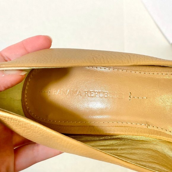 Banana Republic 9 Leather Pumps Heels Nude Tan - Picture 10 of 11
